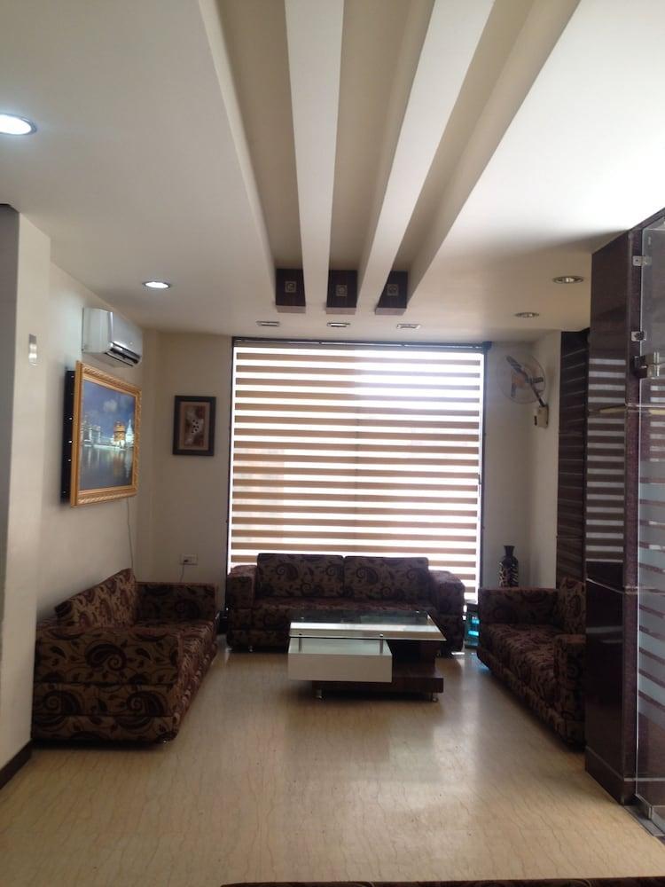 Namaskar Residency Hotell Amritsar Exteriör bild