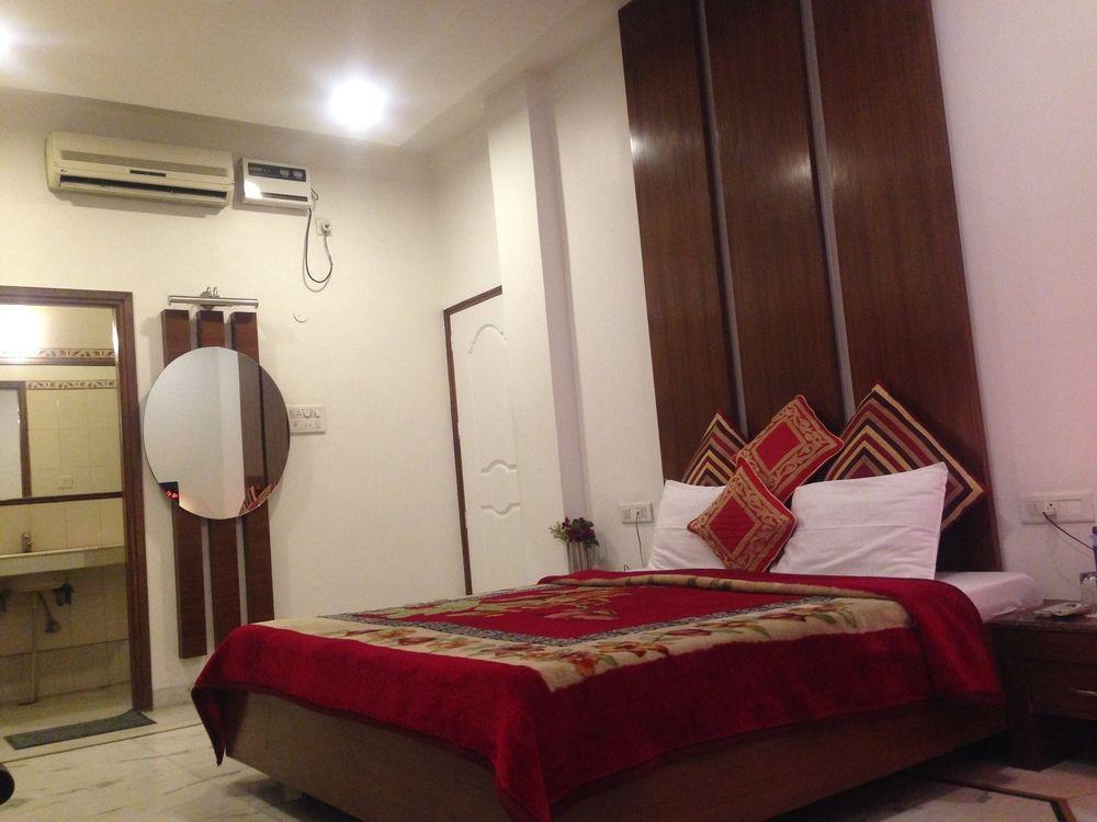 Namaskar Residency Hotell Amritsar Exteriör bild