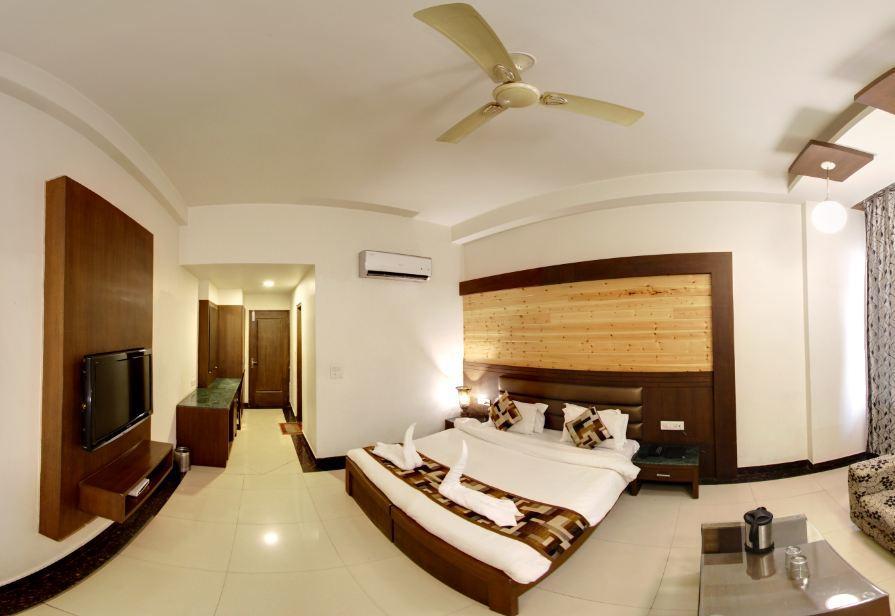 Namaskar Residency Hotell Amritsar Exteriör bild