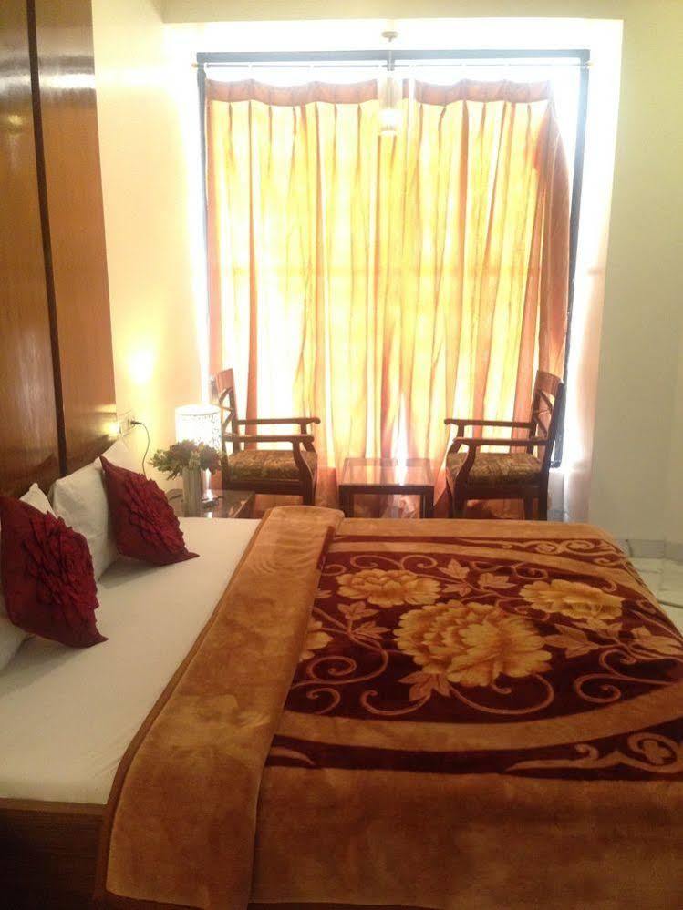 Namaskar Residency Hotell Amritsar Exteriör bild