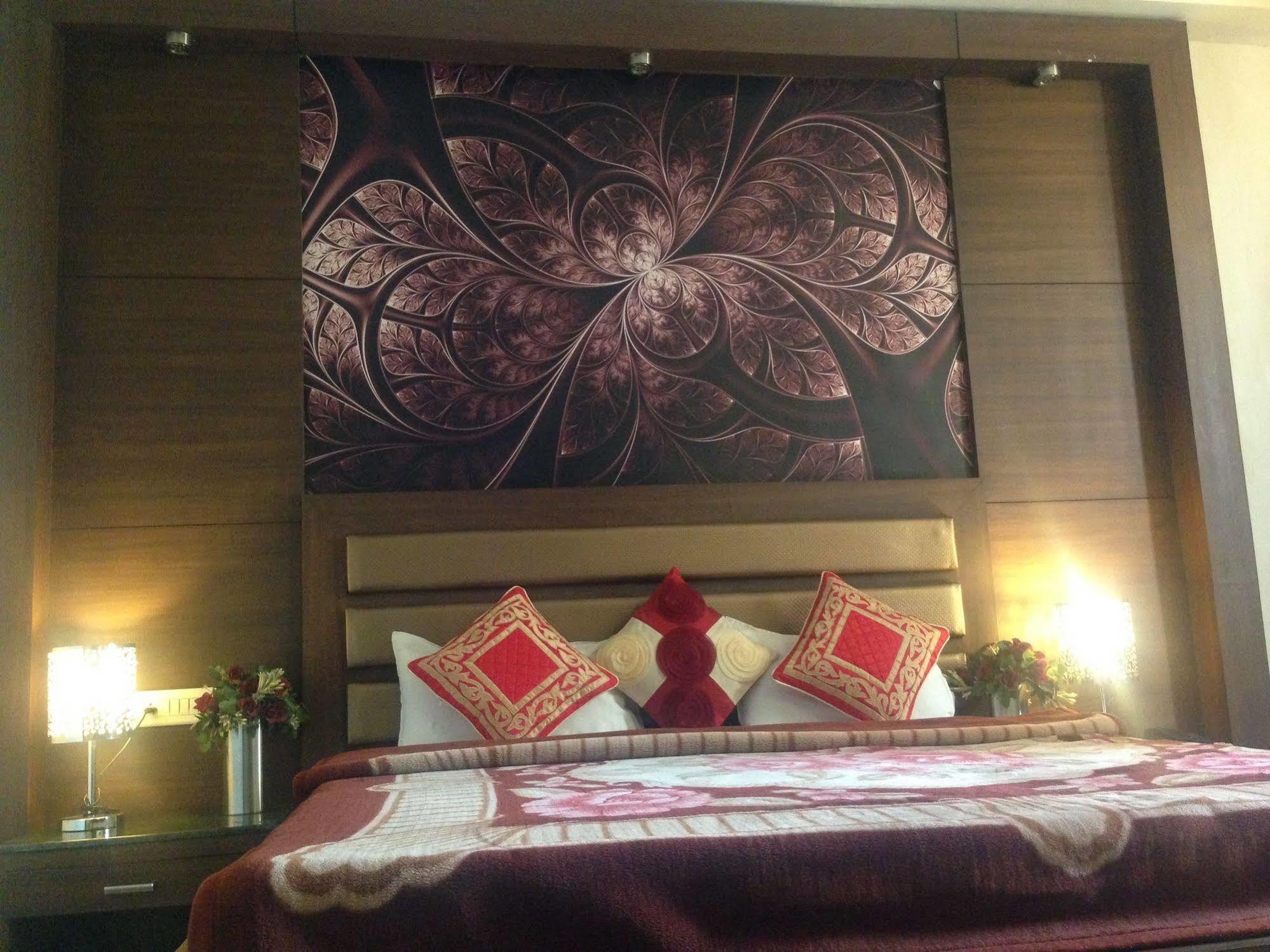 Namaskar Residency Hotell Amritsar Exteriör bild