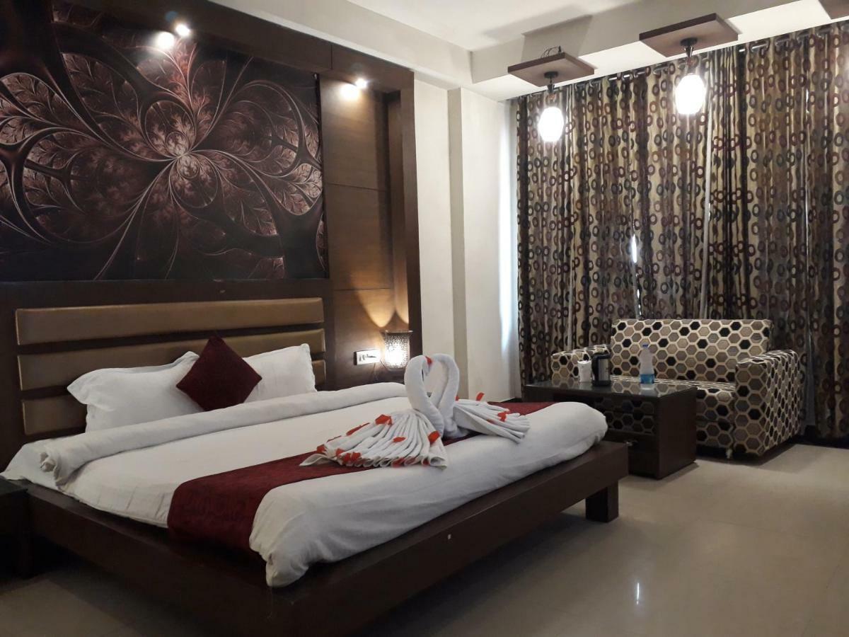 Namaskar Residency Hotell Amritsar Exteriör bild