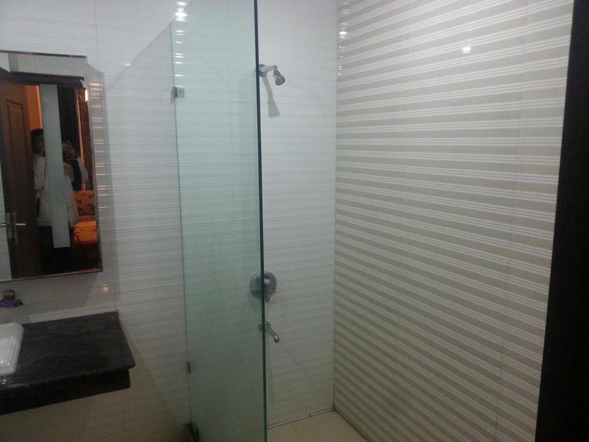 Namaskar Residency Hotell Amritsar Exteriör bild